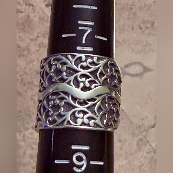 Silpada .925 Sterling Silver Israel Eternal Tree of Life_R1741_Ring Size 8 - Picture 2 of 5